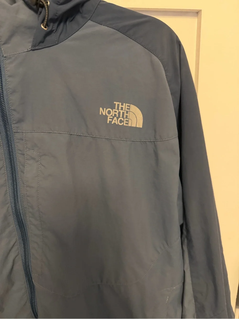 The North Face Full Zip Hooded Hydrenaline Wind Jacket Size Medium Mens Blue